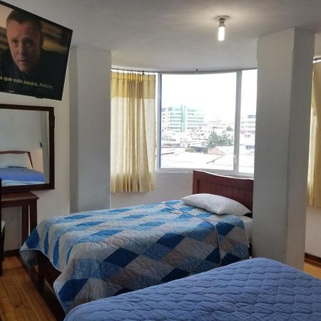Hotel Ventura Riobamba Kültér fotó
